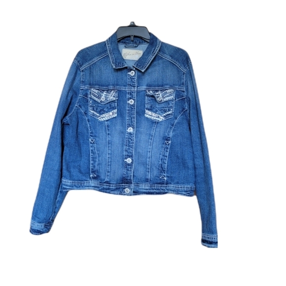 RHYTHM IN BLUE JEAN JACKET - Picture 1 of 7